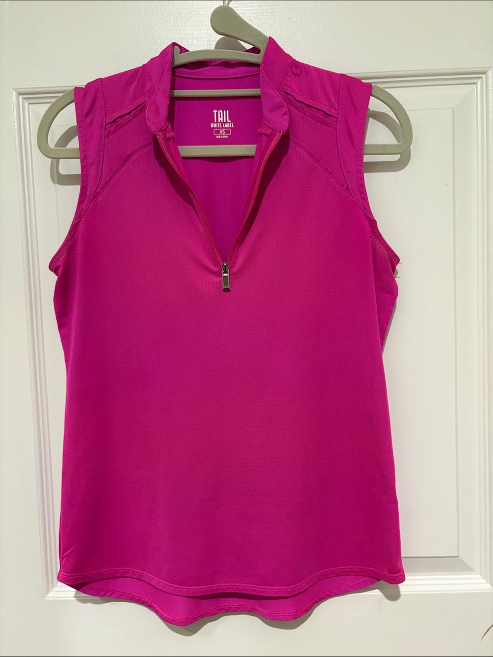 Tail Women's Bright Pink Sleeveless Zip Polo